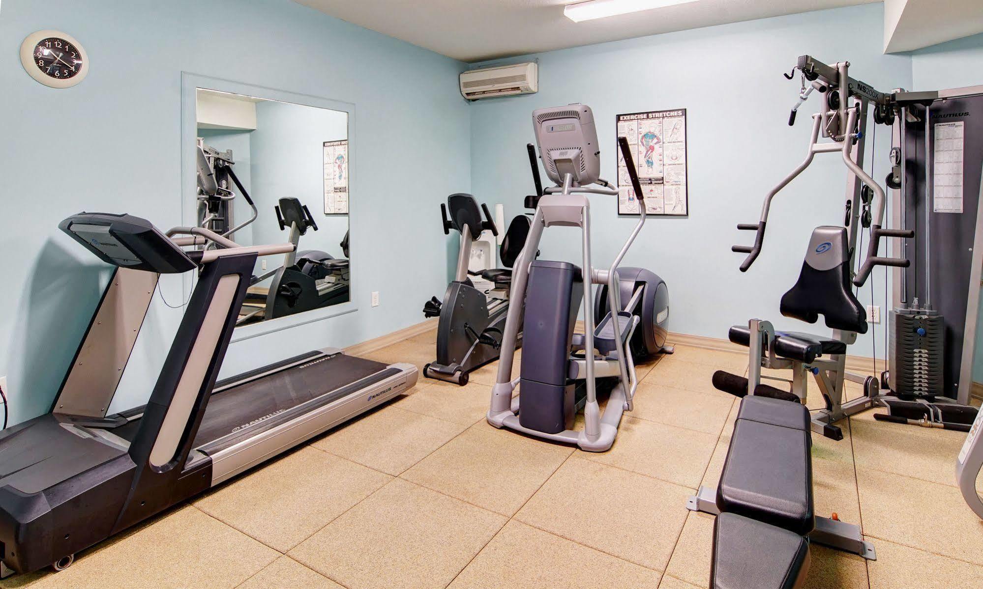 Phoenix Inn Suites Олбани Екстериор снимка