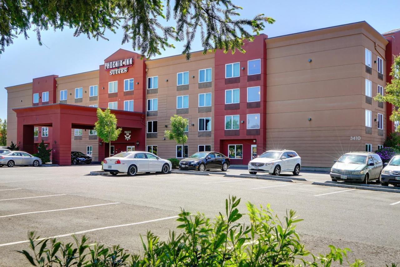 Phoenix Inn Suites Олбани Екстериор снимка